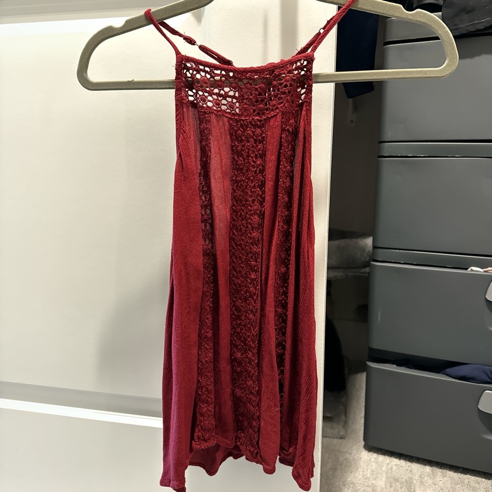 Hollister Red lace tank
